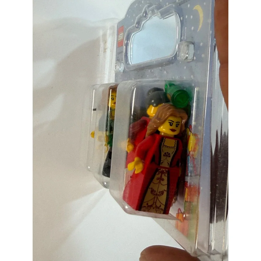 LEGO Holiday Minifigure Set 852766 Winter Village Witch Skeleton Figures New